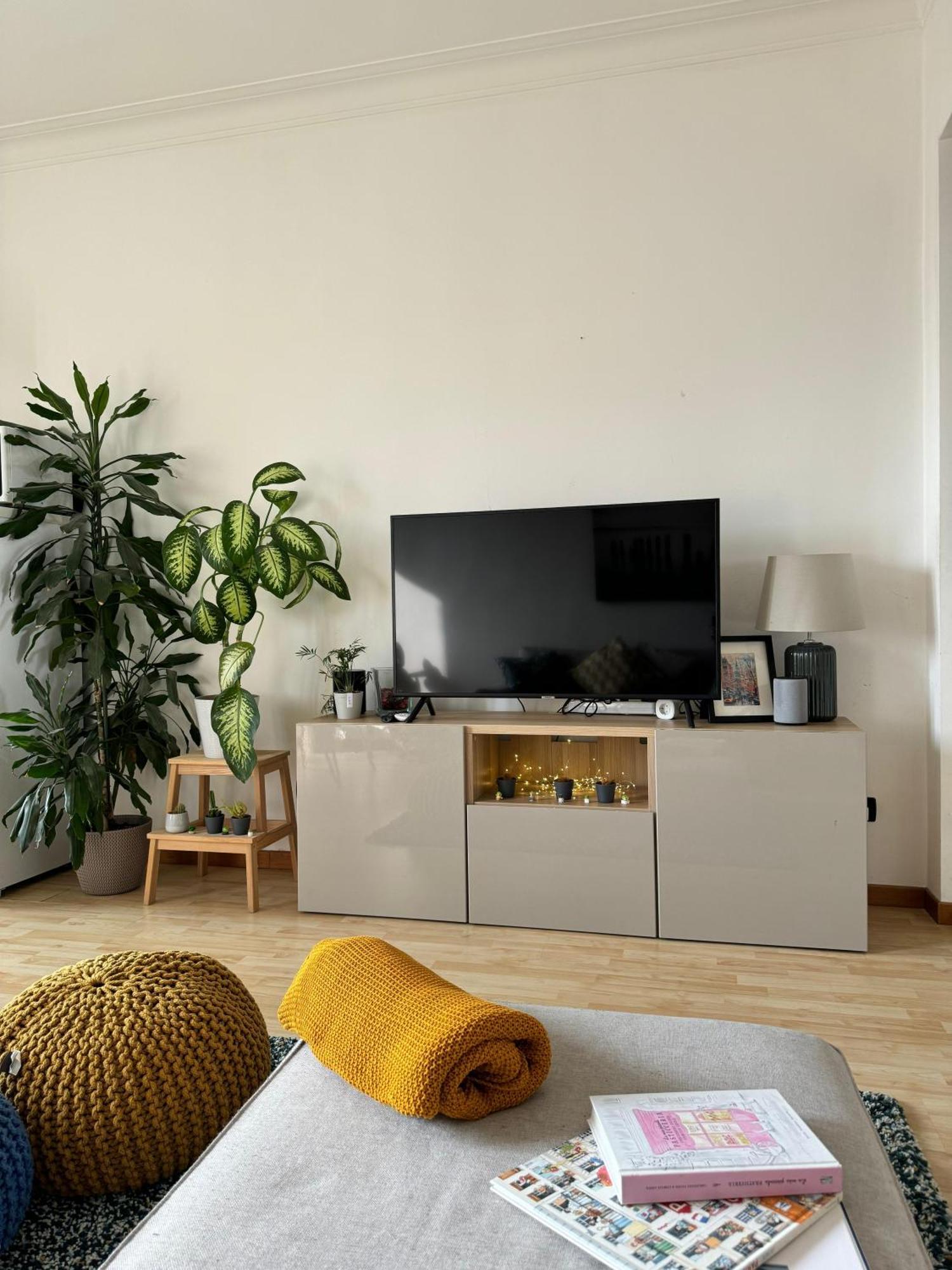 Trilocale Con Due Balconi A Isola Porta Nuova Apartamento Milão Exterior foto