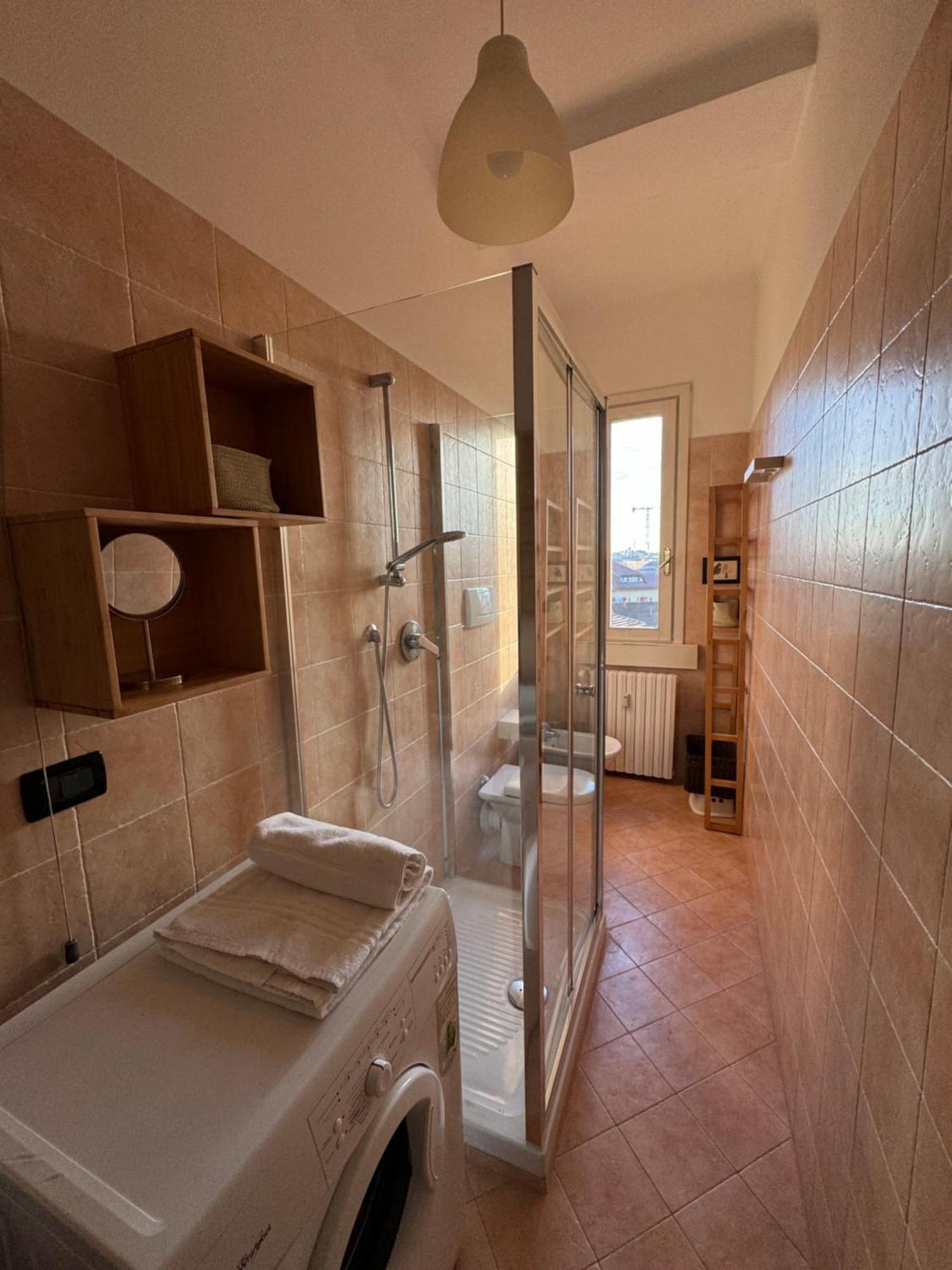 Trilocale Con Due Balconi A Isola Porta Nuova Apartamento Milão Exterior foto